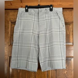 Men’s Urban Pipeline shorts size 30